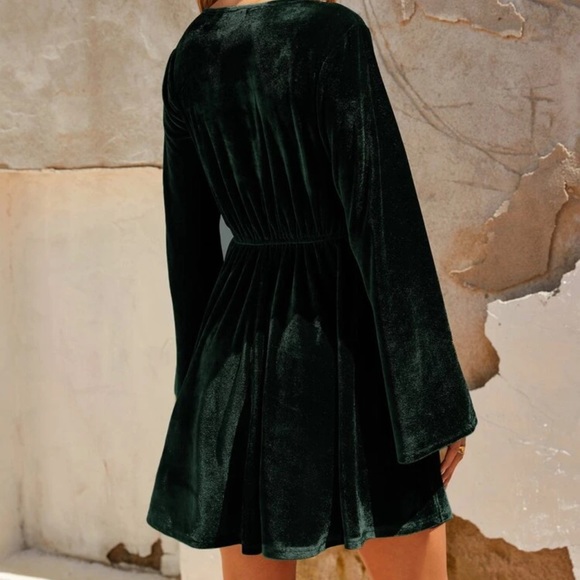 Boho embroidered tassel velvet long sleeve dress - Picture 6 of 7